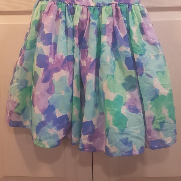Pastel colored dress for special occasions - Picture 3 of 4